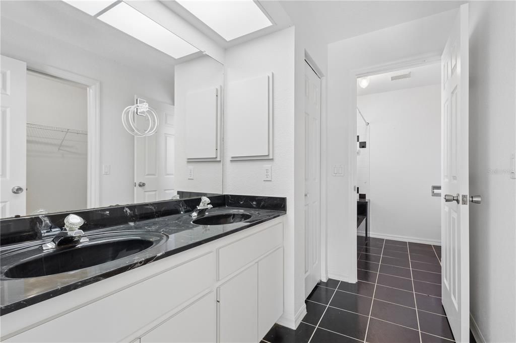 Active With Contract: $429,000 (3 beds, 2 baths, 1790 Square Feet)