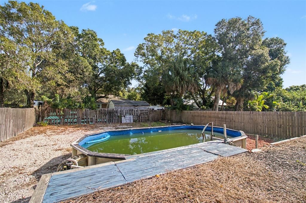 For Sale: $399,000 (5 beds, 4 baths, 2309 Square Feet)