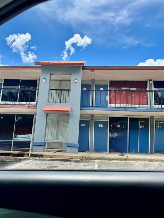 For Sale: $72,000 (0 beds, 1 baths, 300 Square Feet)
