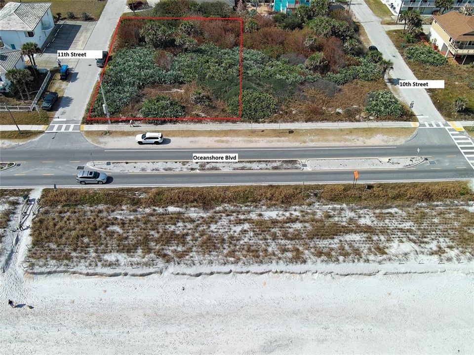 На продажу: $1,499,000 (0.37 acres)