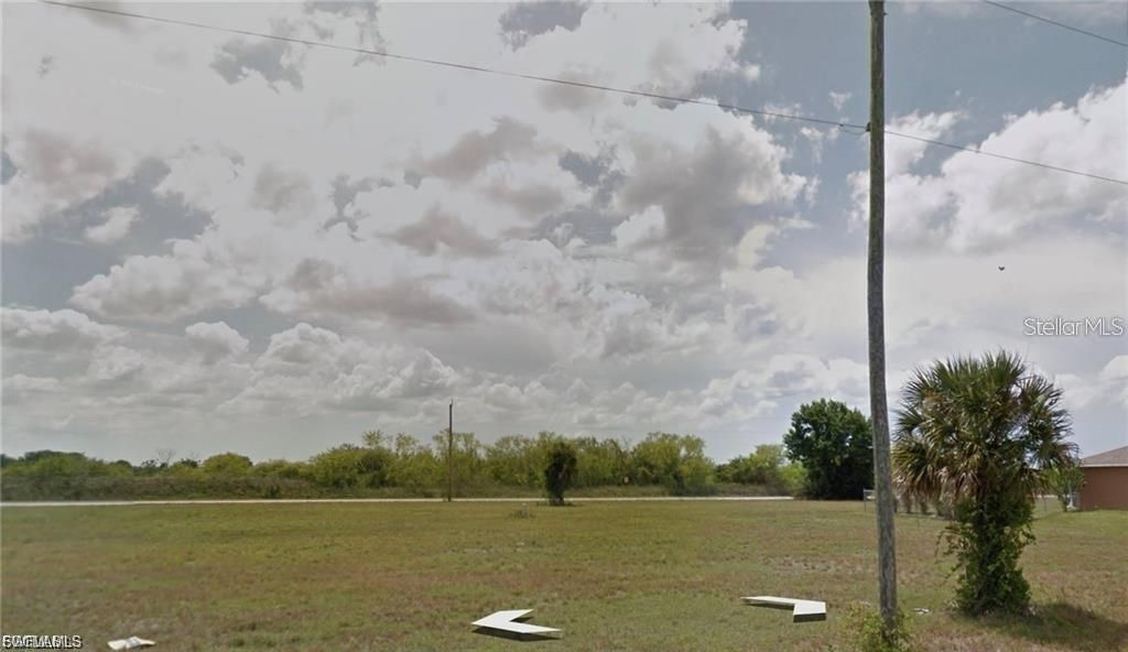 待售: $44,000 (0.23 acres)