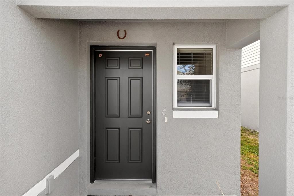For Sale: $300,000 (4 beds, 2 baths, 1966 Square Feet)