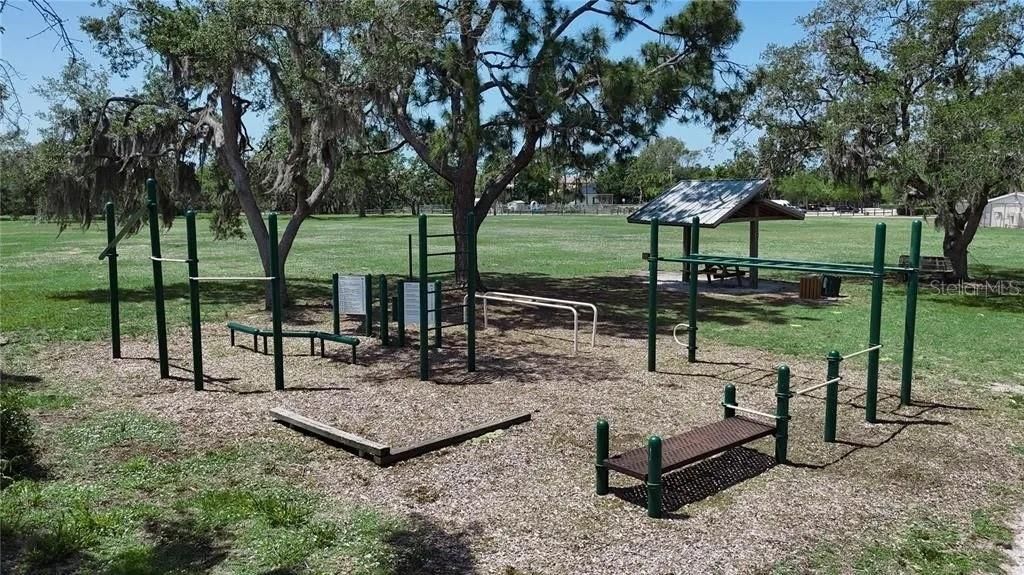 En Venta: $199,000 (0.18 acres)