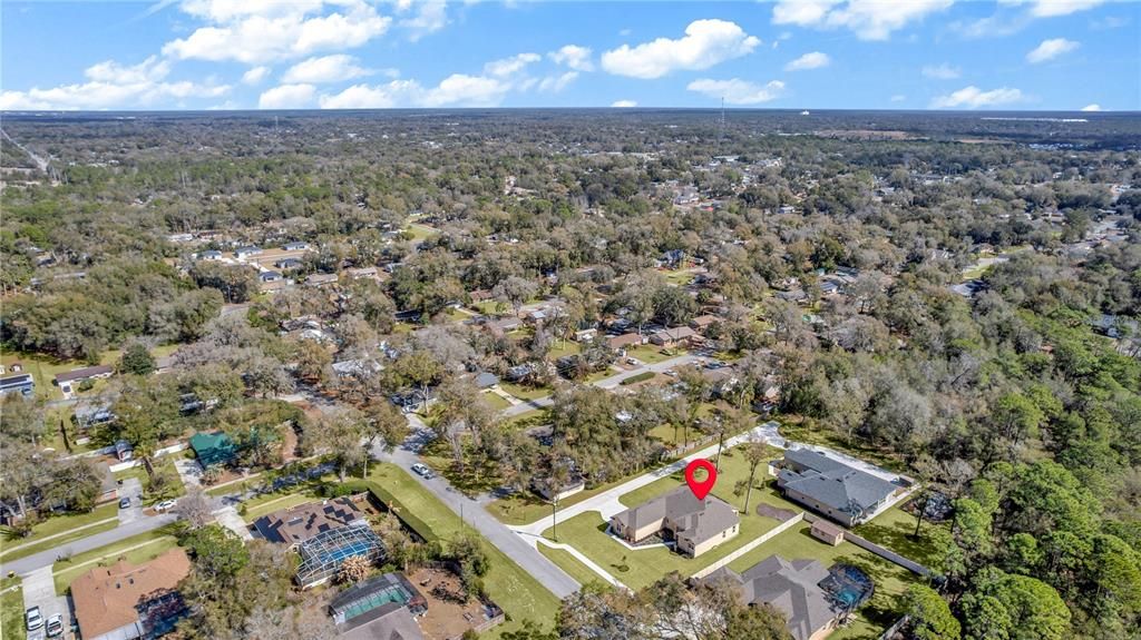 Active With Contract: $569,900 (3 beds, 3 baths, 2545 Square Feet)