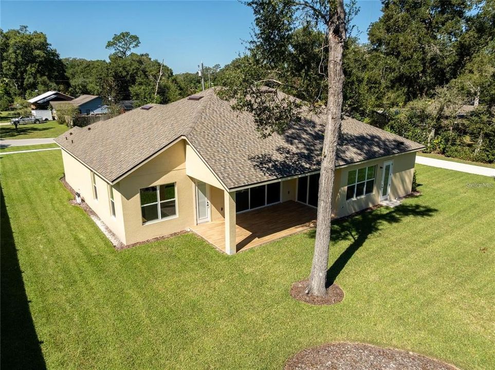 Active With Contract: $569,900 (3 beds, 3 baths, 2545 Square Feet)