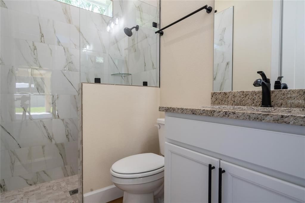 Active With Contract: $569,900 (3 beds, 3 baths, 2545 Square Feet)