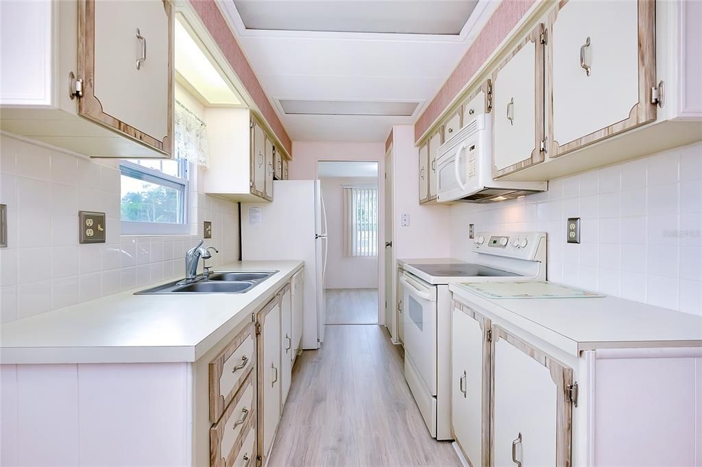 En Venta: $125,000 (2 camas, 2 baños, 840 Pies cuadrados)