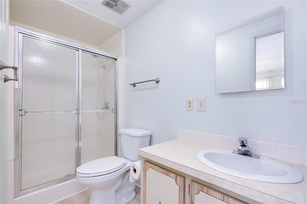En Venta: $125,000 (2 camas, 2 baños, 840 Pies cuadrados)