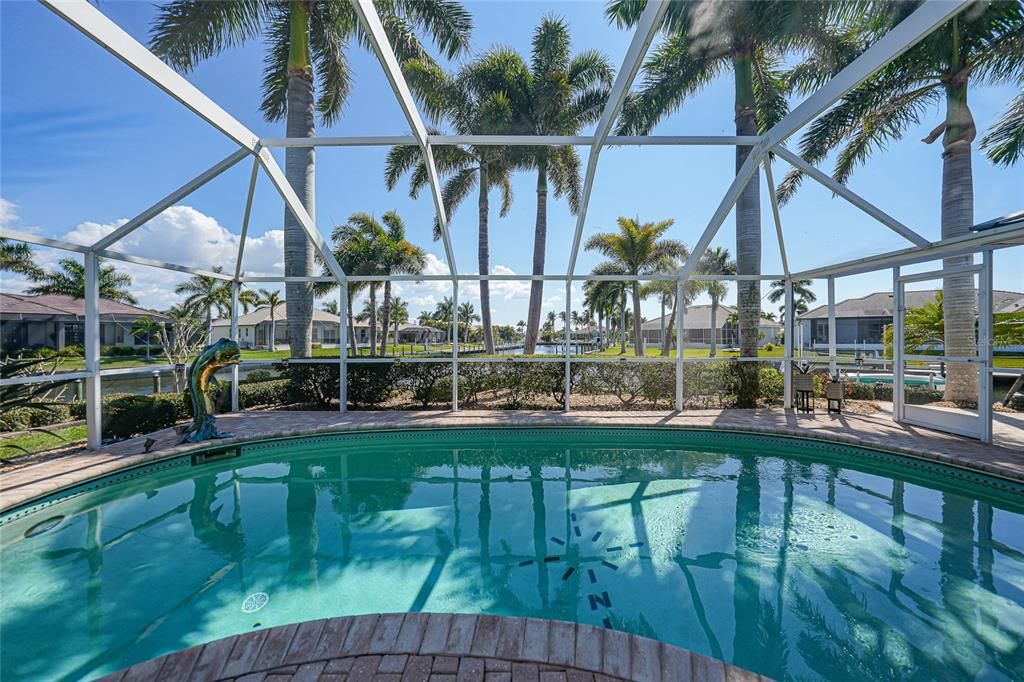 Activo con contrato: $849,900 (3 camas, 2 baños, 1986 Pies cuadrados)
