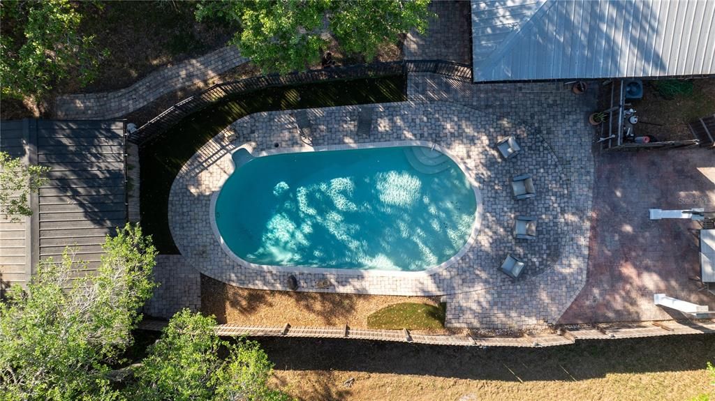 En Venta: $990,000 (4 camas, 2 baños, 1824 Pies cuadrados)