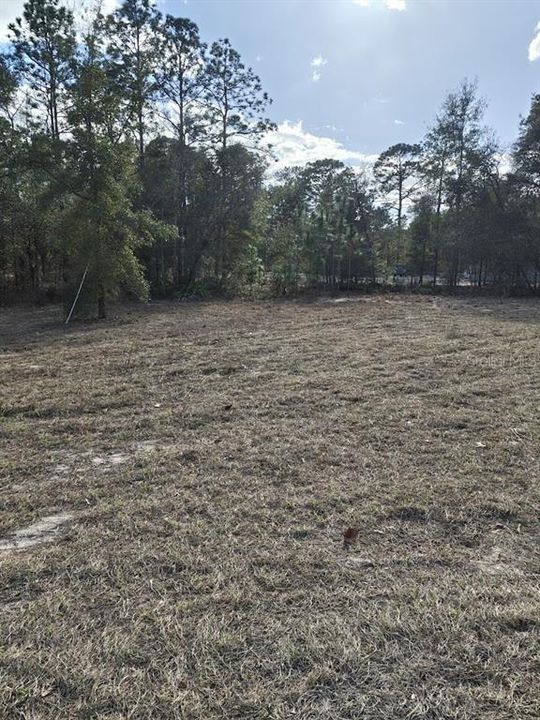 На продажу: $119,000 (2.32 acres)