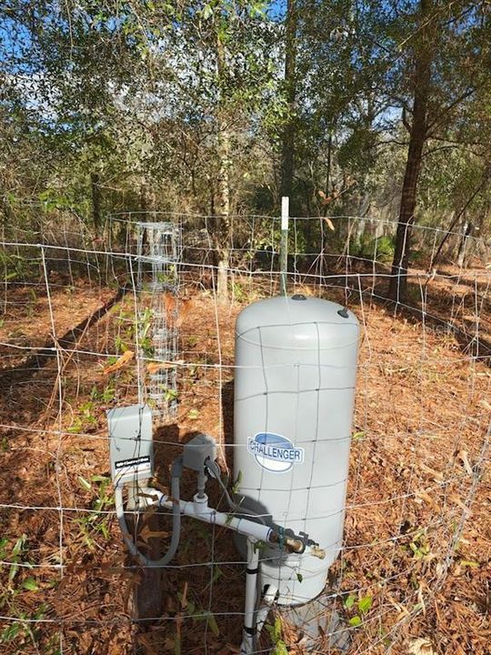 На продажу: $119,000 (2.32 acres)