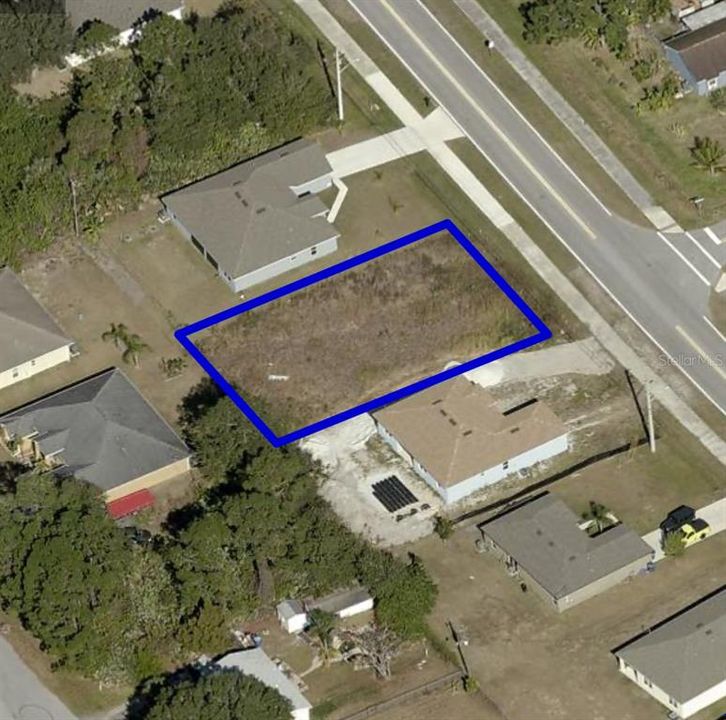 На продажу: $47,500 (0.23 acres)