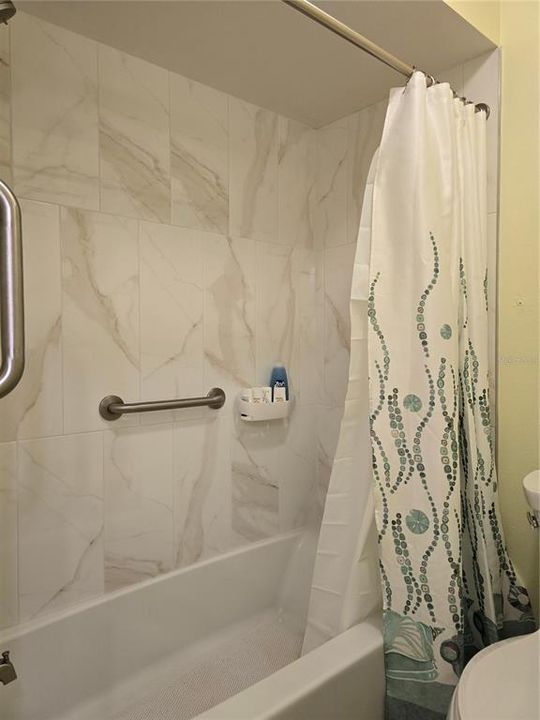 En Venta: $259,000 (2 camas, 2 baños, 1170 Pies cuadrados)