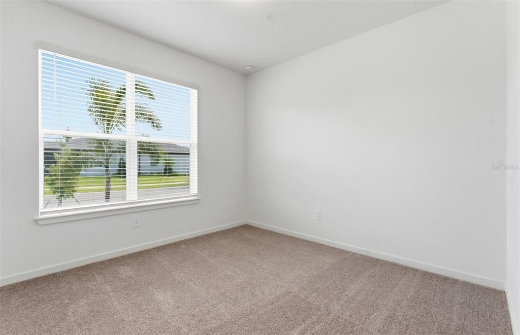Activo con contrato: $444,800 (4 camas, 2 baños, 1850 Pies cuadrados)