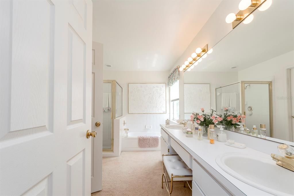 For Sale: $449,500 (3 beds, 2 baths, 1510 Square Feet)