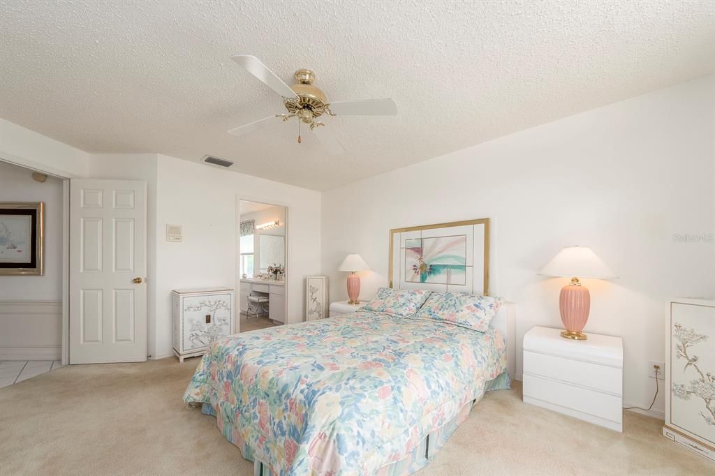 For Sale: $449,500 (3 beds, 2 baths, 1510 Square Feet)