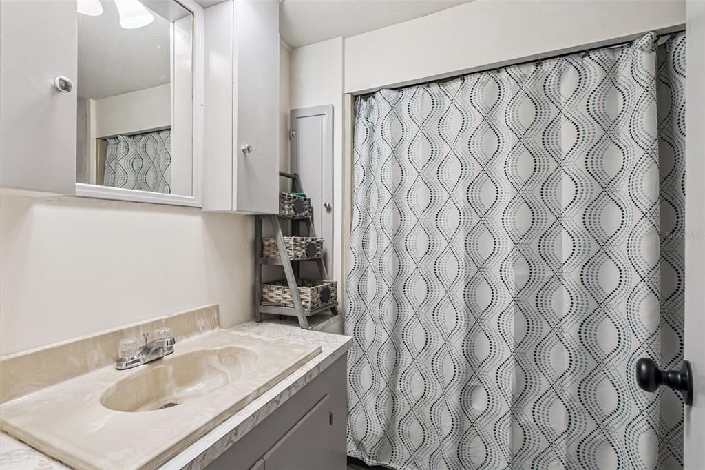 En Venta: $77,000 (1 camas, 1 baños, 408 Pies cuadrados)