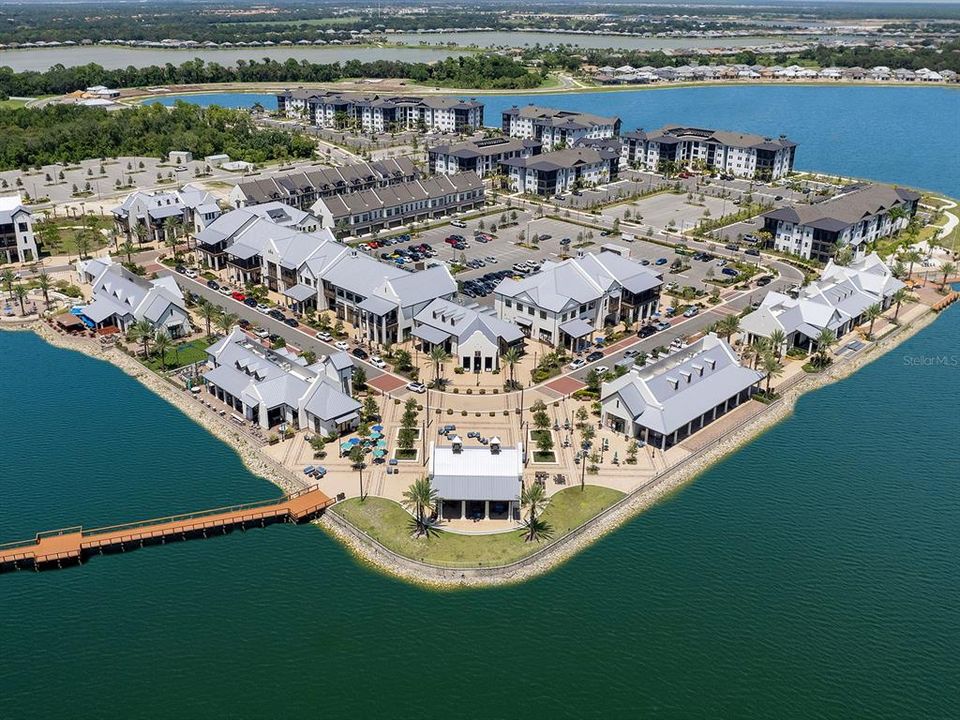 Activo con contrato: $1,395,000 (3 camas, 3 baños, 2492 Pies cuadrados)