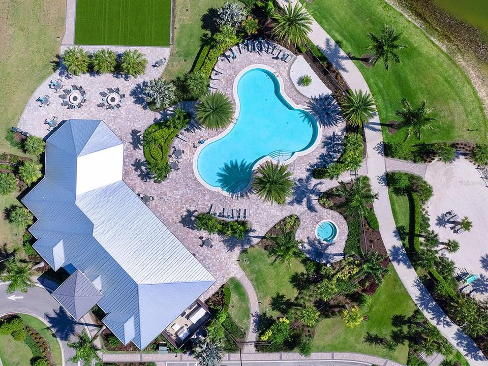 Activo con contrato: $1,395,000 (3 camas, 3 baños, 2492 Pies cuadrados)