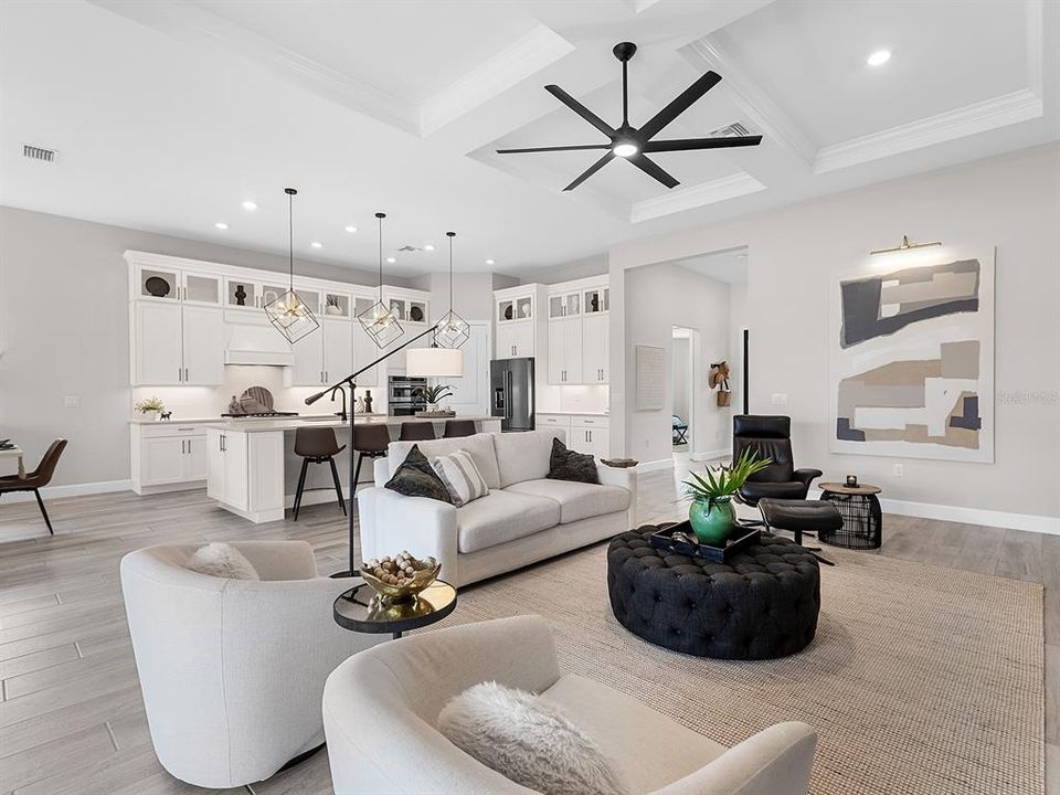 Activo con contrato: $1,395,000 (3 camas, 3 baños, 2492 Pies cuadrados)