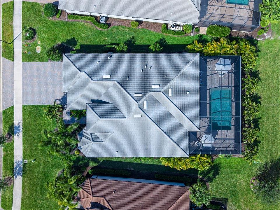 Activo con contrato: $1,395,000 (3 camas, 3 baños, 2492 Pies cuadrados)
