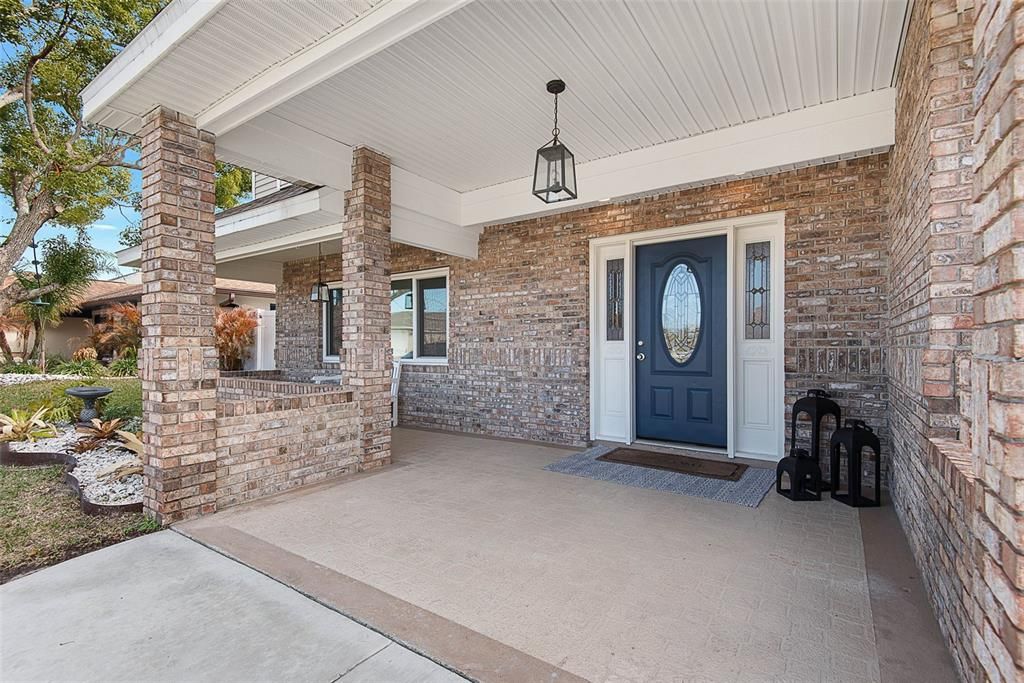 Active With Contract: $799,900 (4 beds, 3 baths, 2984 Square Feet)