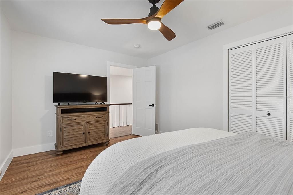 Active With Contract: $799,900 (4 beds, 3 baths, 2984 Square Feet)