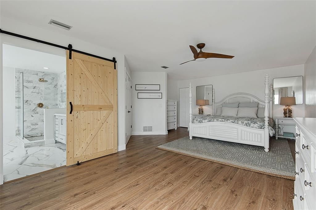 Active With Contract: $799,900 (4 beds, 3 baths, 2984 Square Feet)