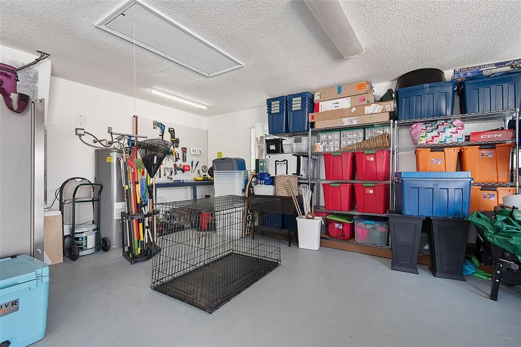 Active With Contract: $799,900 (4 beds, 3 baths, 2984 Square Feet)