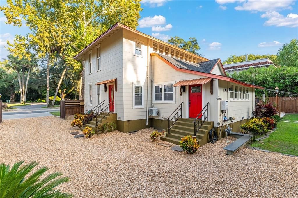 En Venta: $569,000 (2 camas, 2 baños, 2273 Pies cuadrados)