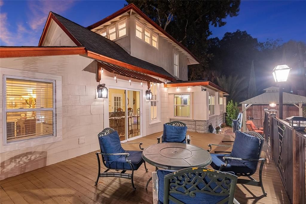 En Venta: $569,000 (2 camas, 2 baños, 2273 Pies cuadrados)