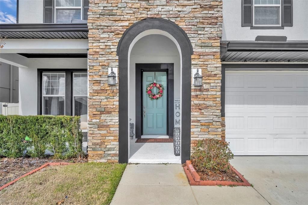 Active With Contract: $725,000 (4 beds, 3 baths, 3032 Square Feet)