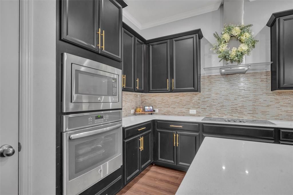 Active With Contract: $725,000 (4 beds, 3 baths, 3032 Square Feet)