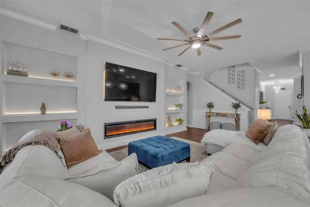 Active With Contract: $725,000 (4 beds, 3 baths, 3032 Square Feet)