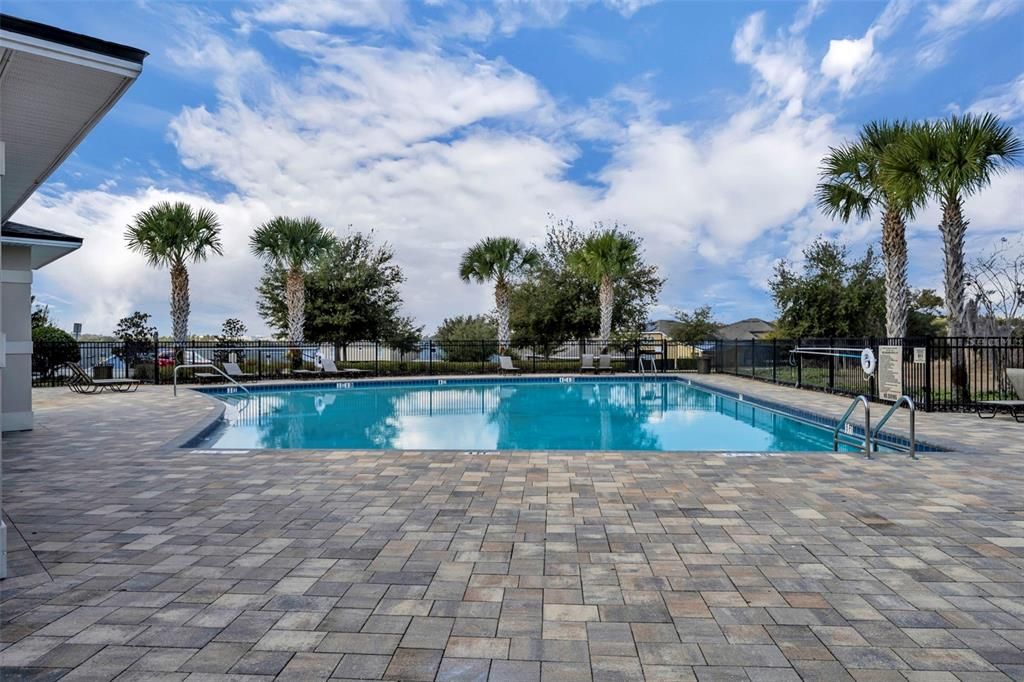 Active With Contract: $725,000 (4 beds, 3 baths, 3032 Square Feet)