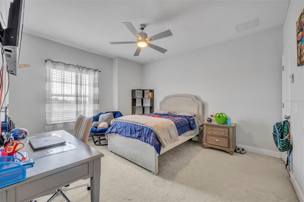 Active With Contract: $725,000 (4 beds, 3 baths, 3032 Square Feet)