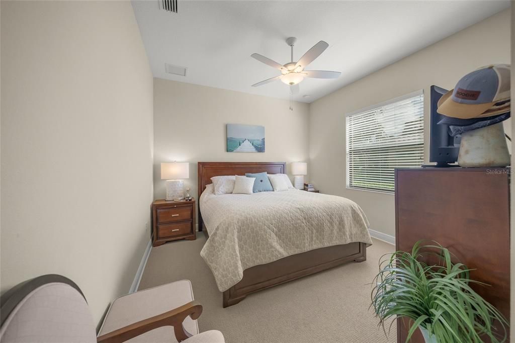 Active With Contract: $995,000 (4 beds, 4 baths, 3438 Square Feet)