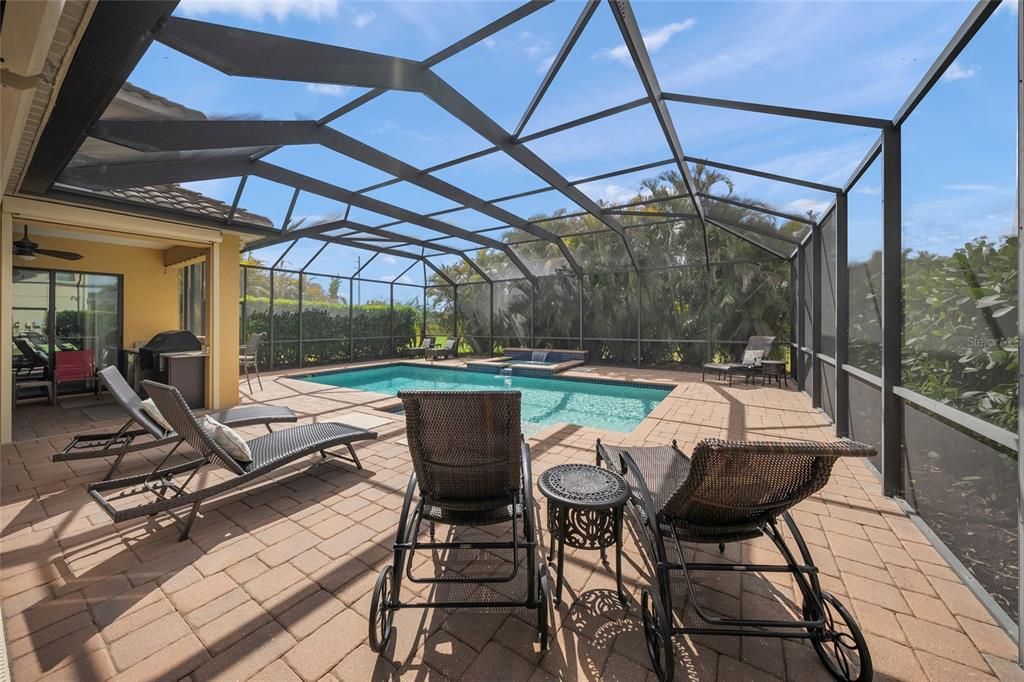 Active With Contract: $995,000 (4 beds, 4 baths, 3438 Square Feet)