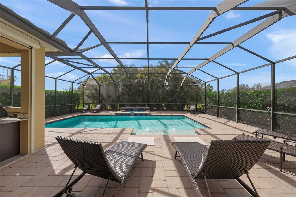 Active With Contract: $995,000 (4 beds, 4 baths, 3438 Square Feet)