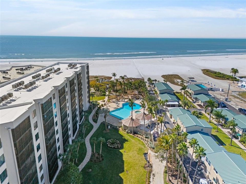 For Sale: $1,150,000 (2 beds, 2 baths, 1498 Square Feet)