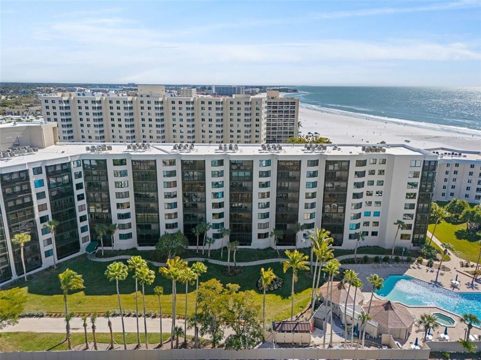 For Sale: $1,150,000 (2 beds, 2 baths, 1498 Square Feet)
