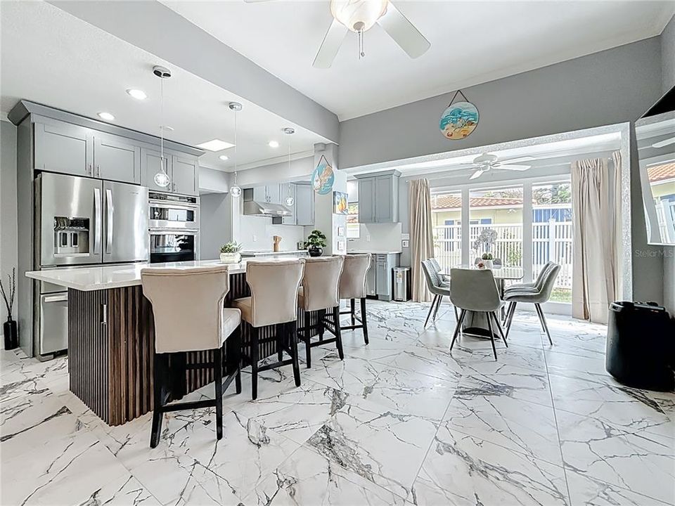 For Rent: $6,900 (3 beds, 2 baths, 2189 Square Feet)