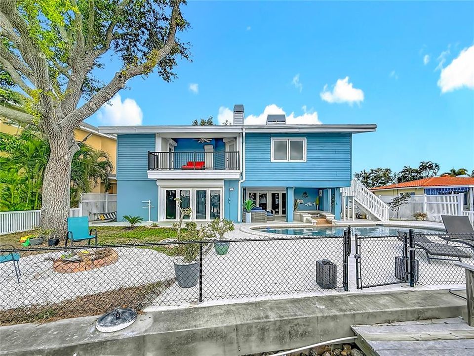 For Rent: $6,900 (3 beds, 2 baths, 2189 Square Feet)