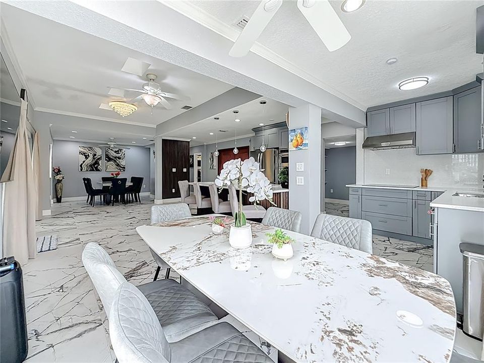 For Rent: $6,900 (3 beds, 2 baths, 2189 Square Feet)