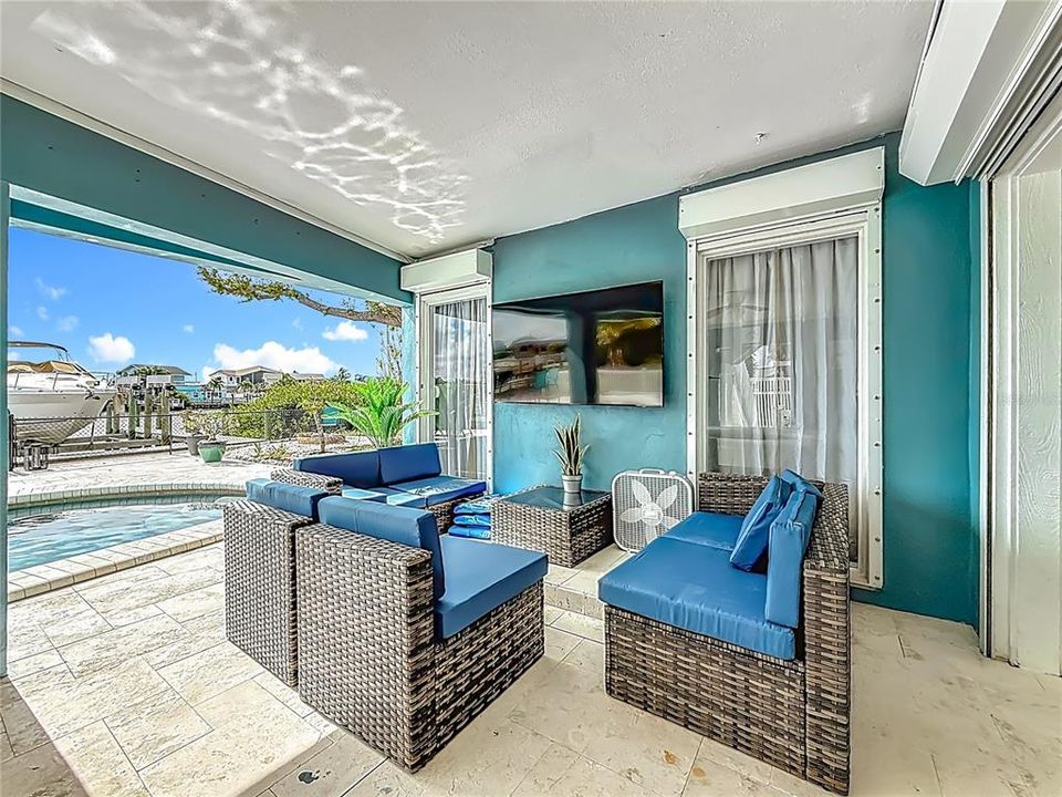 For Rent: $6,900 (3 beds, 2 baths, 2189 Square Feet)