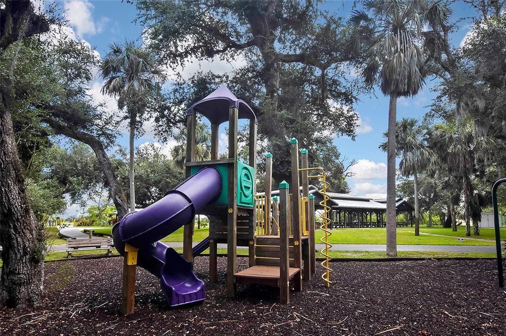 En Venta: $59,900 (0.23 acres)