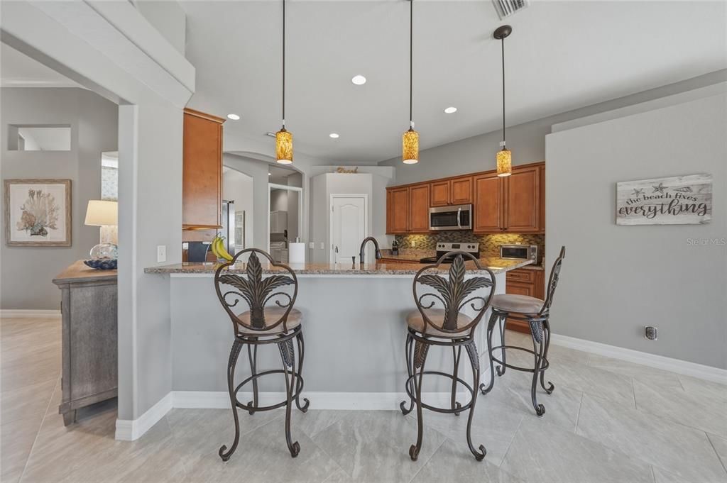 For Sale: $630,000 (4 beds, 2 baths, 2712 Square Feet)