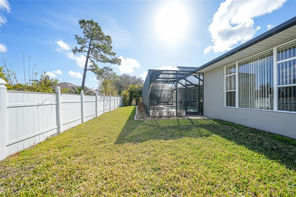For Sale: $630,000 (4 beds, 2 baths, 2712 Square Feet)