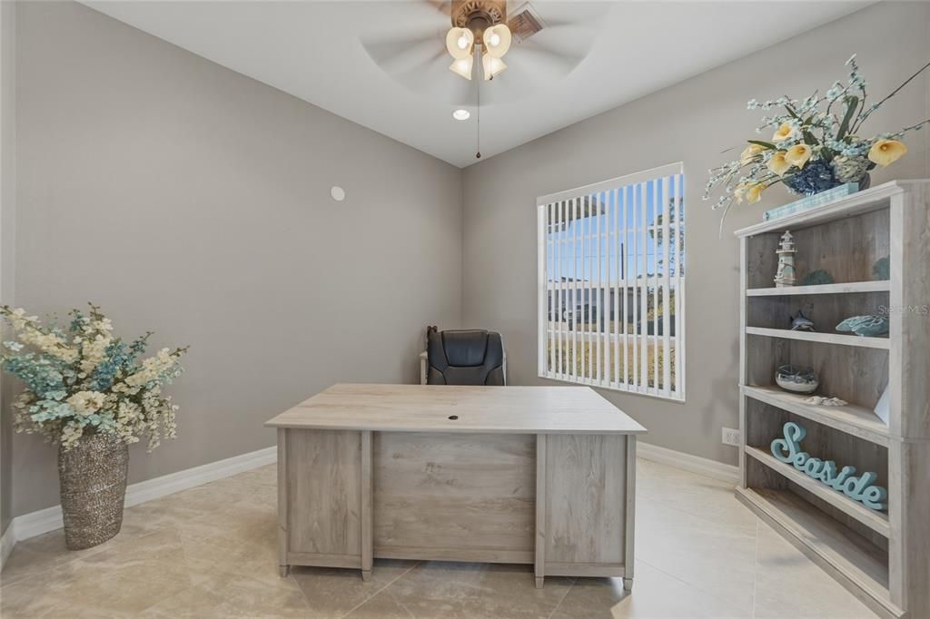 For Sale: $630,000 (4 beds, 2 baths, 2712 Square Feet)